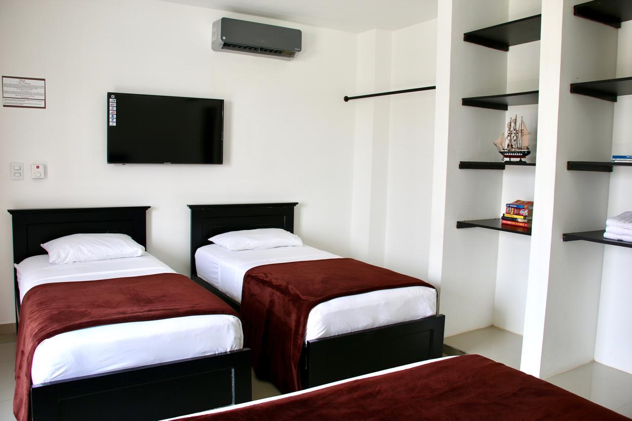 Hotel Calle Santodomingo ซันตามาร์ตา ภายนอก รูปภาพ