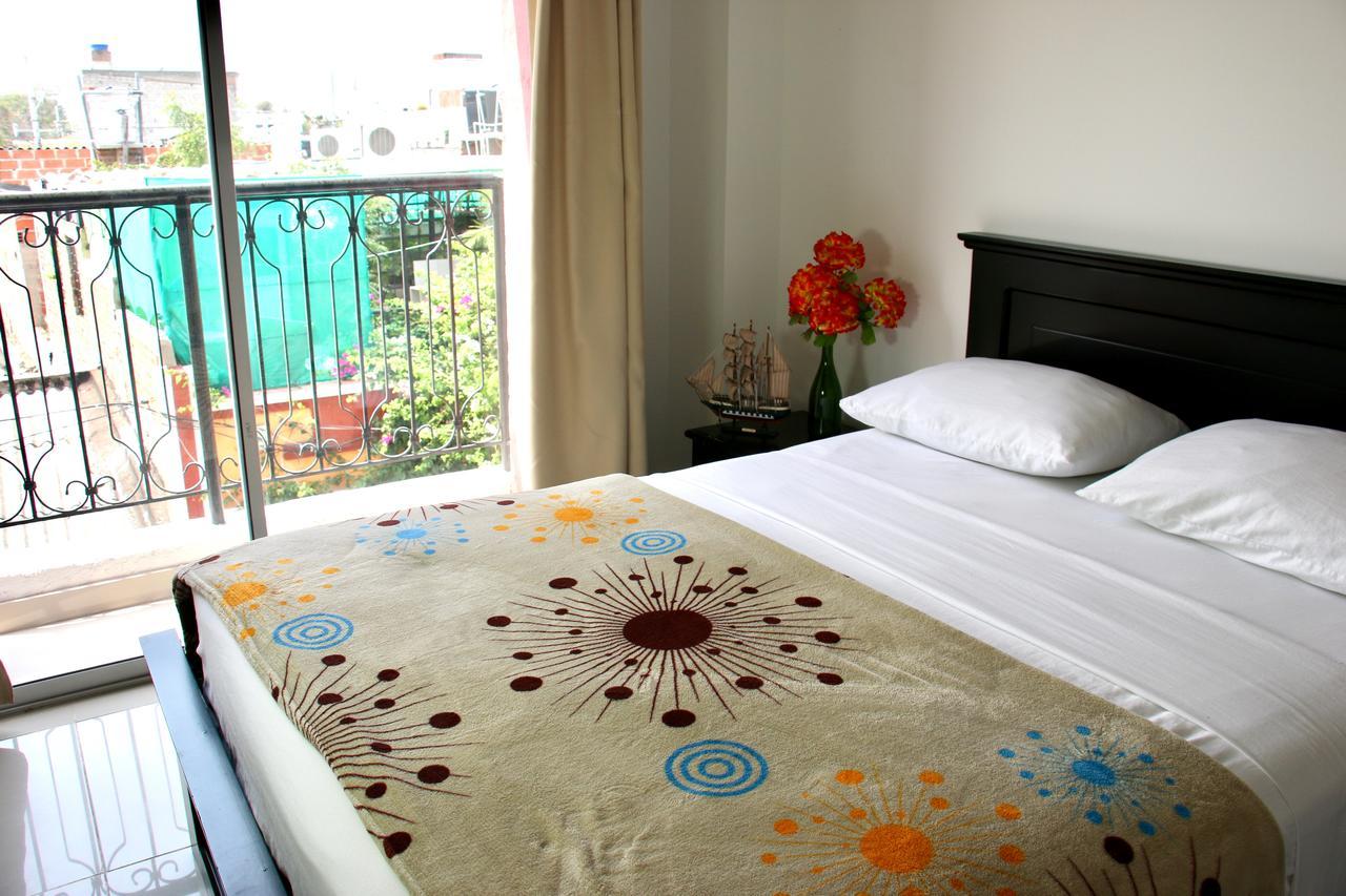 Hotel Calle Santodomingo ซันตามาร์ตา ภายนอก รูปภาพ