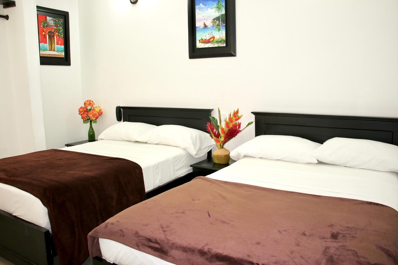 Hotel Calle Santodomingo ซันตามาร์ตา ภายนอก รูปภาพ