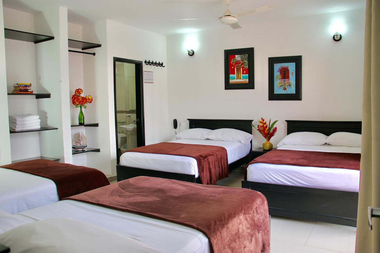 Hotel Calle Santodomingo ซันตามาร์ตา ภายนอก รูปภาพ