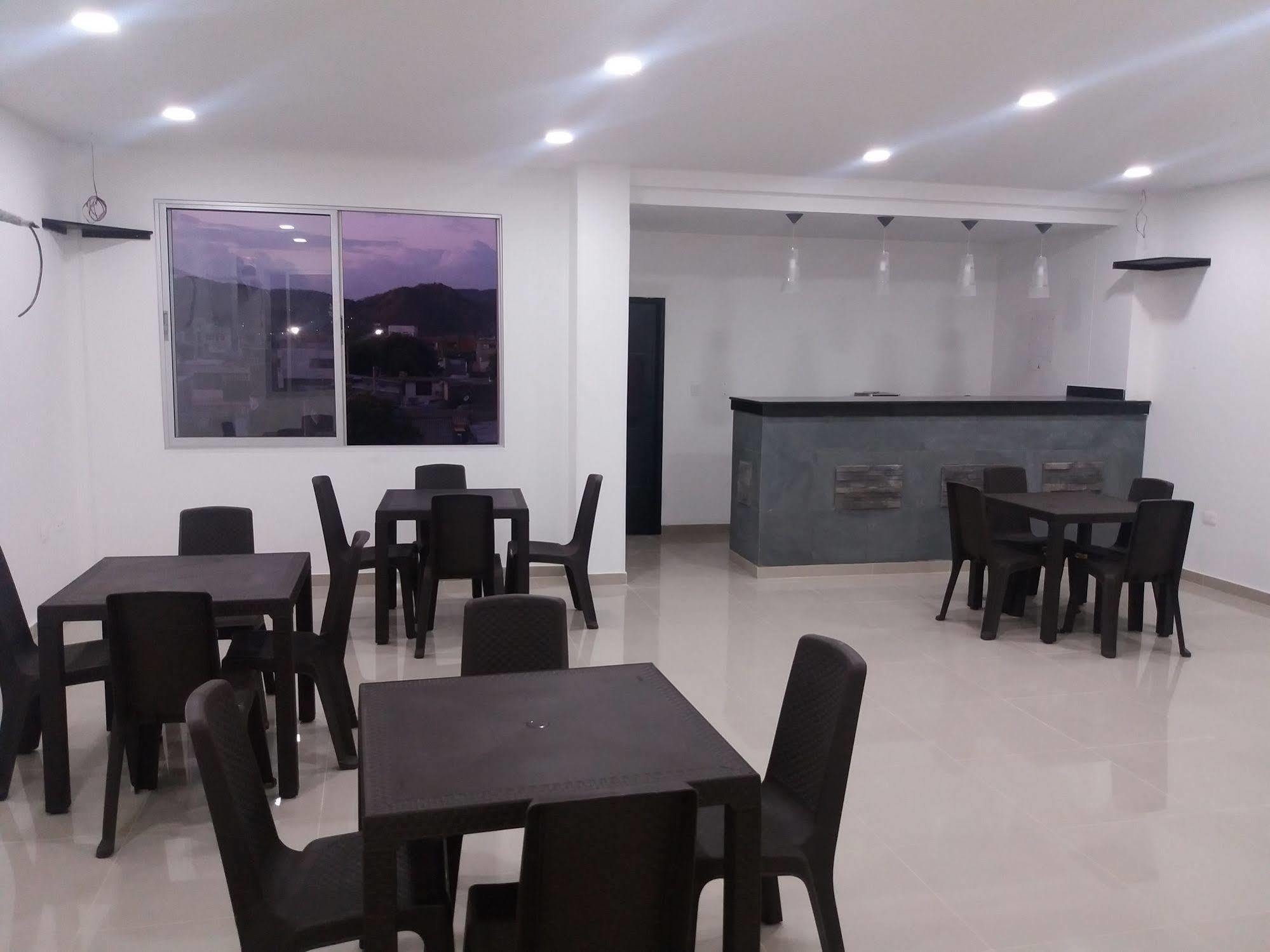 Hotel Calle Santodomingo ซันตามาร์ตา ภายนอก รูปภาพ