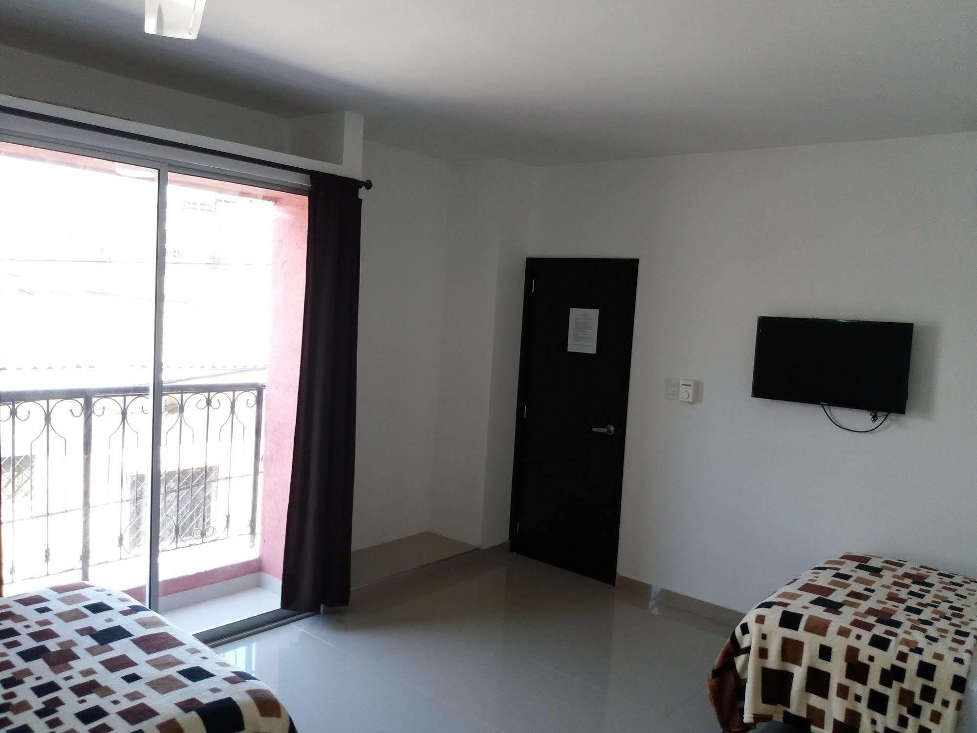 Hotel Calle Santodomingo ซันตามาร์ตา ภายนอก รูปภาพ